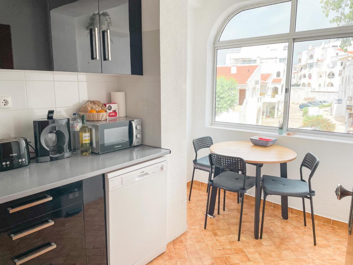 Sunny House Albufeira Apartment Bagian luar foto